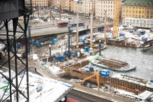 FBB:s borrigg en del av utsikten vid Slussen i Stockholm