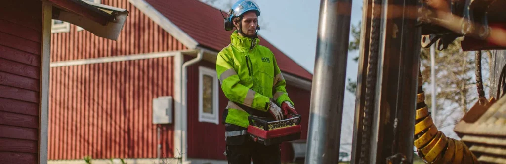 Bergvärme tillsammans med solceller